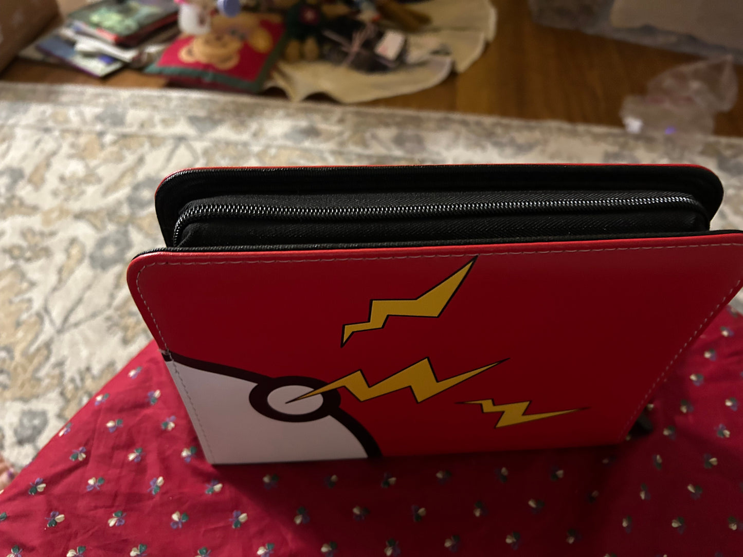 Card Binder, Pokémon Theme